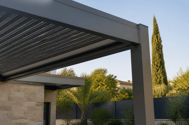בחירת פרופיל אלומיניום לפרגולה: השוואה בין סגסוגות ועובי דופן לפי עומסים ומפתחים